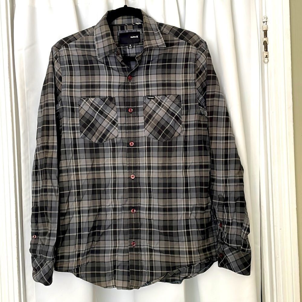 EUC! Hurley Gray/Black Plaid Long Sleeve Button Down Shirt - Size Small